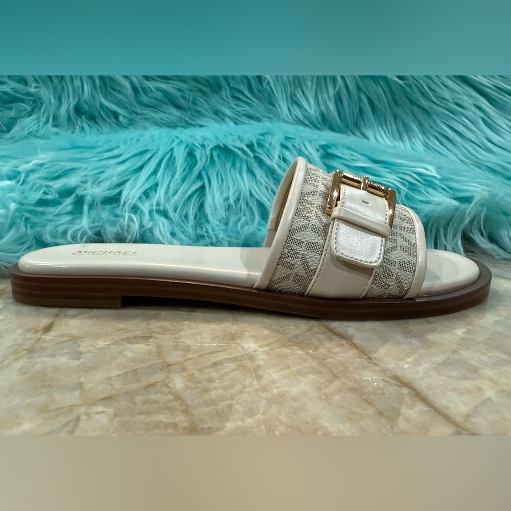 Michael Kors White Slide Sandals - Picture 3 of 9